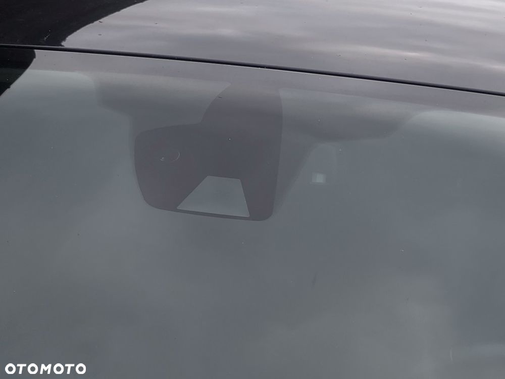 Ford Mondeo 2.0 TDCi Titanium - 17