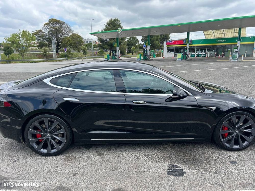 Tesla Model S Performance Ludicrous AWD - 3