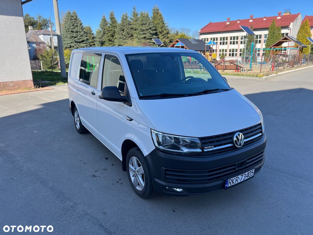 Volkswagen Transporter - 4