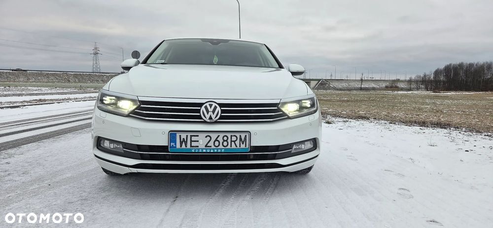 Volkswagen Passat 1.8 TSI BMT Comfortline DSG - 2
