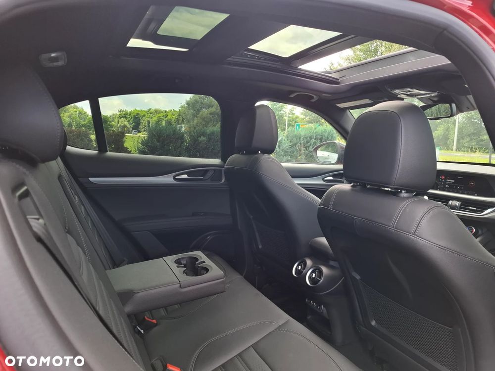 Alfa Romeo Stelvio 2.0 Turbo Veloce Q4 - 29