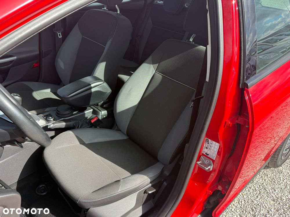 Ford Focus 1.6 Edition - 18