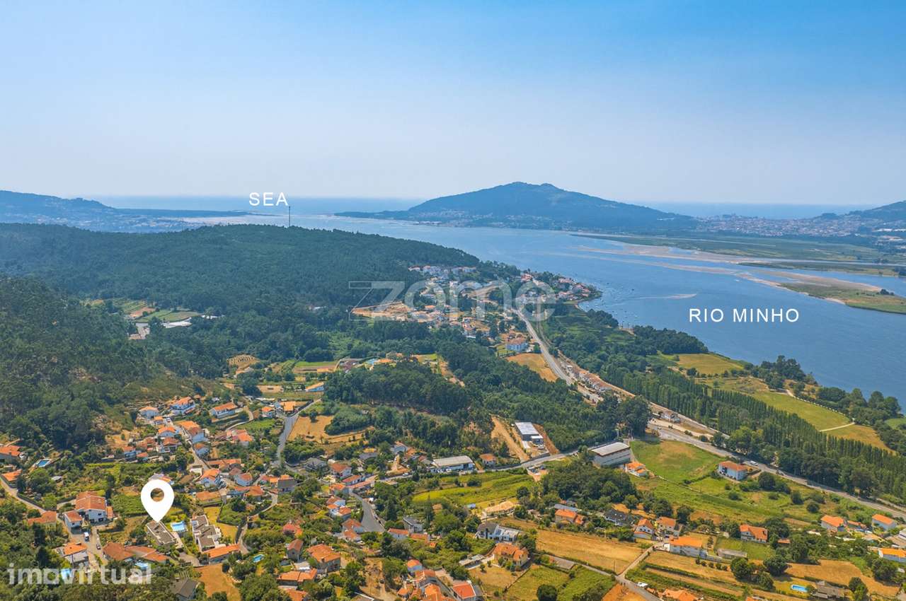 Moradia T4+1 em Caminha vistas para o Rio Minho - Grande imagem: 2/32