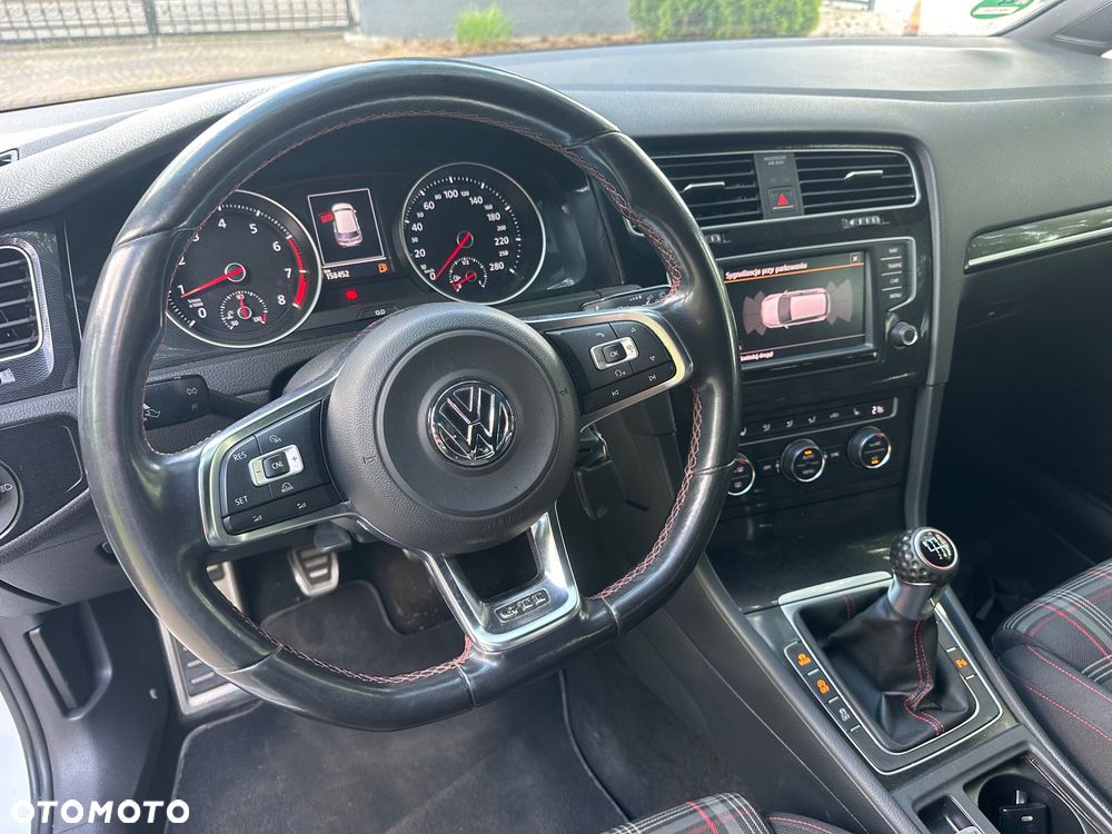 Volkswagen Golf GTI BlueMotion Technology - 7