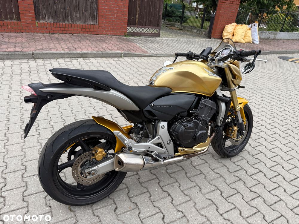 Honda Hornet - 10