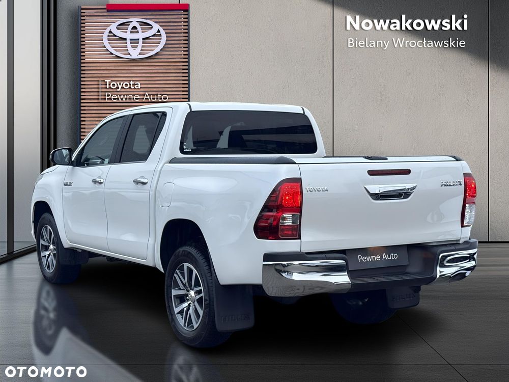 Toyota Hilux 2.4 D-4D Double Cab SR5 4x4 - 3