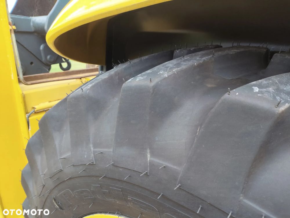 Komatsu WB 93R /  KOPARKO-ŁADOWARKA , BEZ VAT , UMOWA KUPNA -SPRZEDAŻY , STAN SUPER - 10