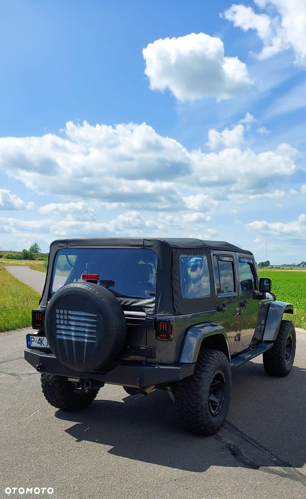 Jeep Wrangler - 19