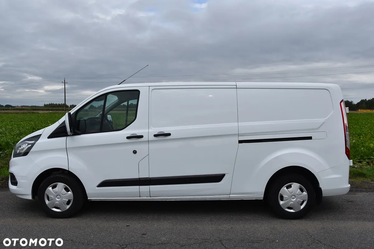 Ford TRANSIT CUSTOM 300 L2H1 - 17