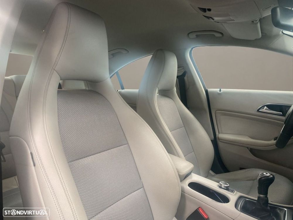 Mercedes-Benz CLA 180 CDi - 13