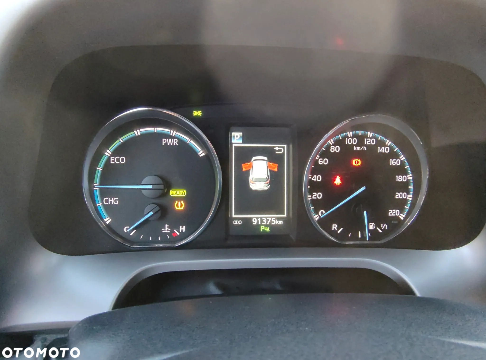 Toyota RAV4 Hybrid Premium 4x2 - 28