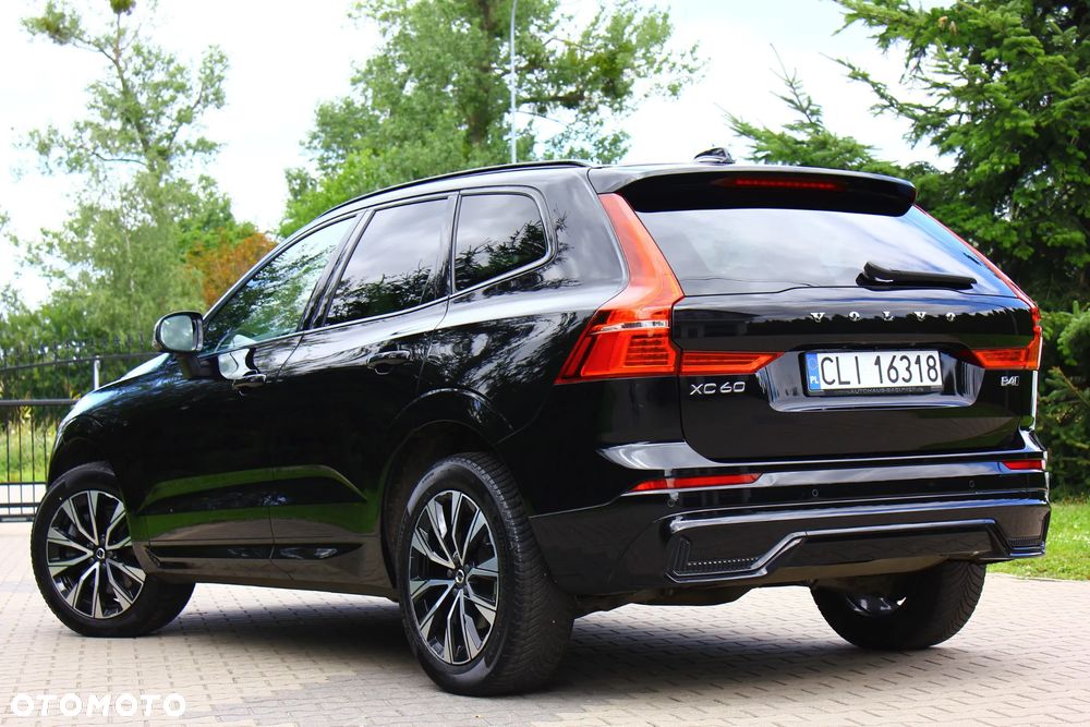 Volvo XC 60 B4 D AWD Plus Dark - 7