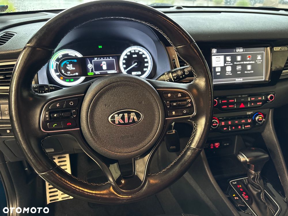 Kia Niro 1.6 GDI Hybrid L Business Line - 17