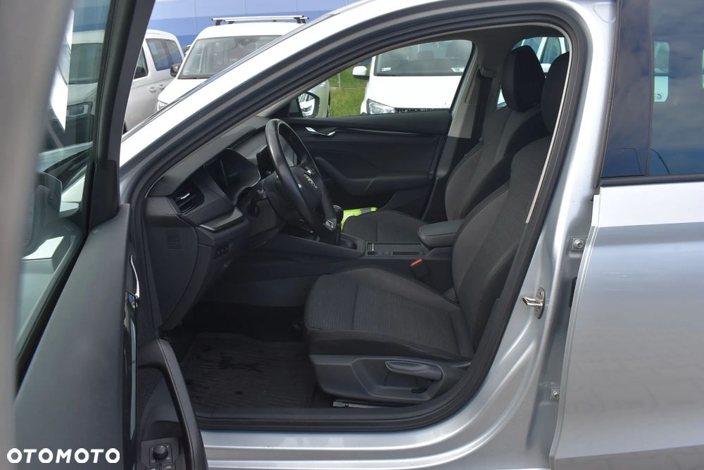 Skoda Octavia 2.0 TDI Ambition - 10