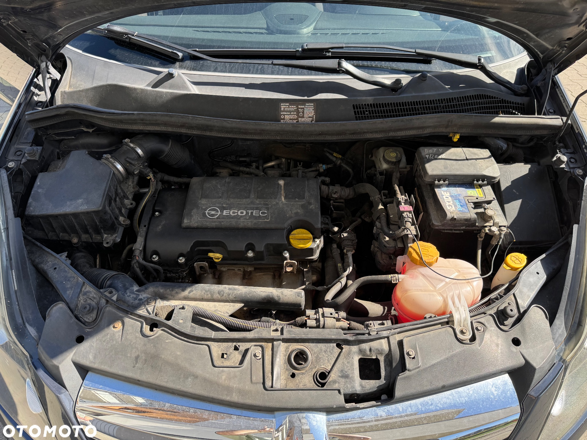 Opel Corsa 1.2 16V Cosmo - 21