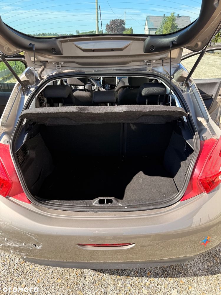 Peugeot 208 1.2 PureTech Style - 14