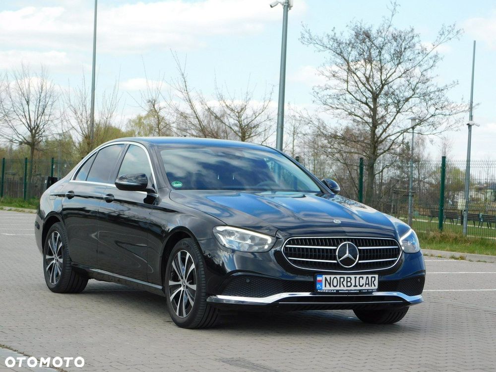 Mercedes-Benz Klasa E - 18
