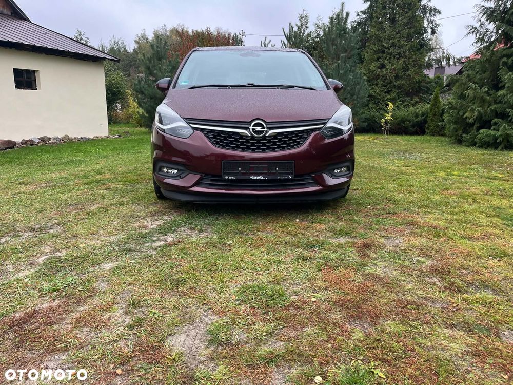 Opel Zafira Tourer 1.4 Turbo Innovation - 25