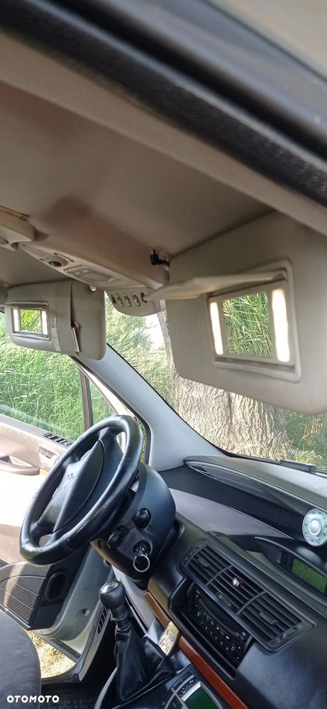 Citroën C8 2.2 Exclusive - 24