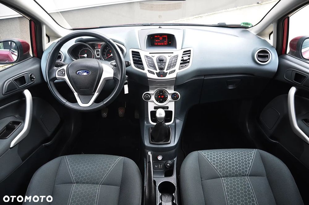 Ford Fiesta 1.6 Ti-VCT Titanium - 6