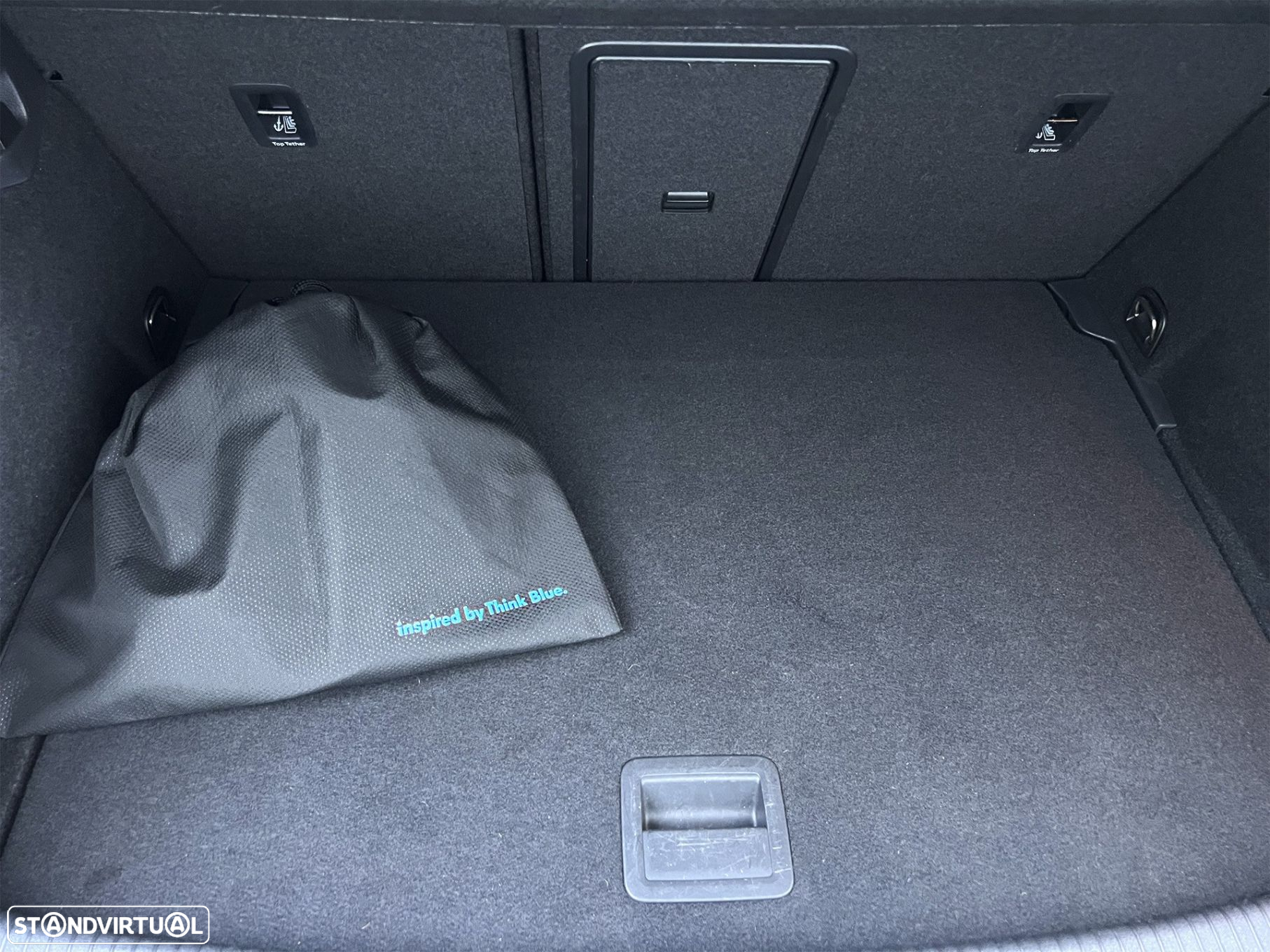 VW e-Golf AC/DC - 27