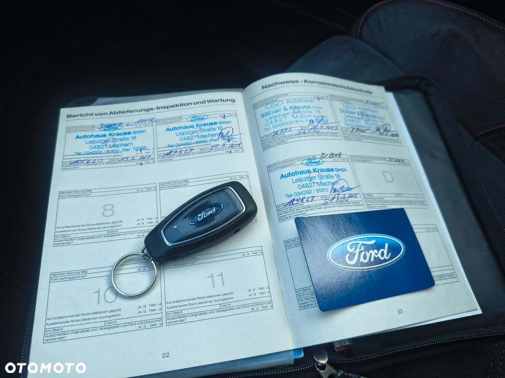 Ford Mondeo 2.0 EcoBoost Titanium S - 35