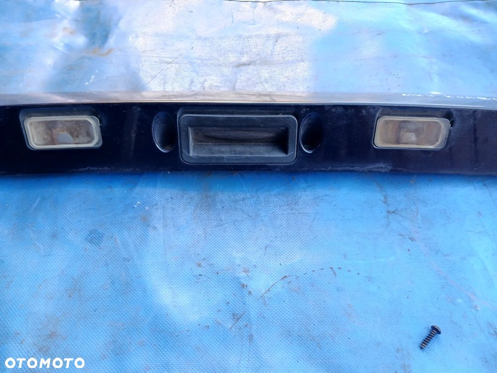 Ford Mondeo MK4 IV 07-14 blenda przycisk otwierania klapy mikrostyk zamek światło stop dokładka klapy nakładka szyba KLAPA NA CZĘŚCI kolor V6 granatowy niebieski - 3