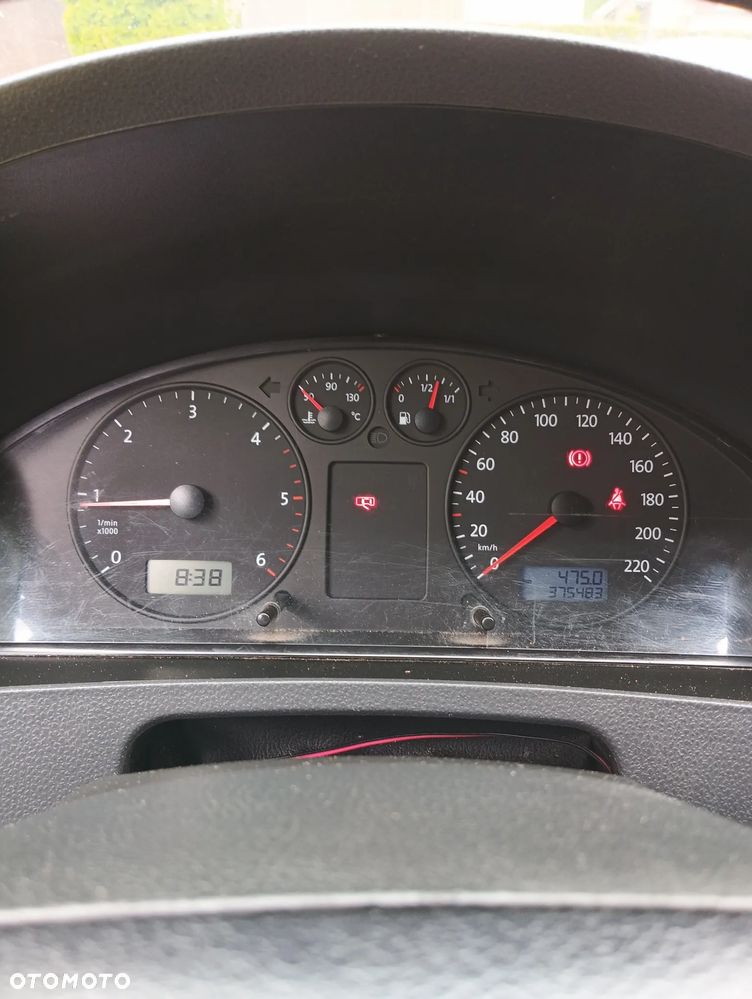 Volkswagen T5 - 9