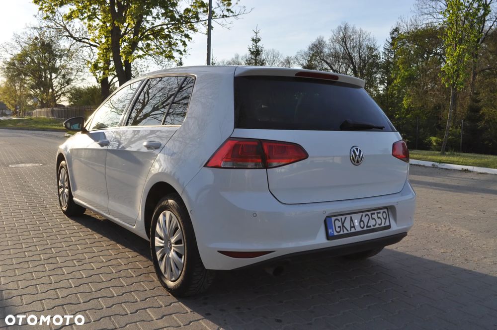 Volkswagen Golf 1.2 TSI Trendline DSG - 11