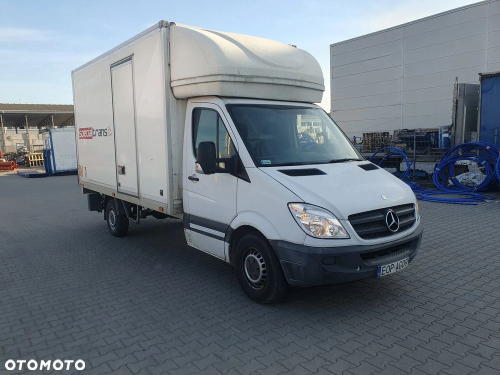 Mercedes-Benz Sprinter - 6