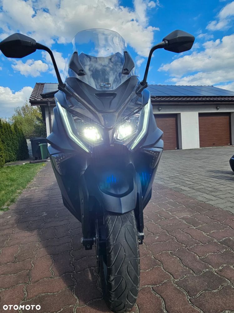 Kymco AK 550 - 2