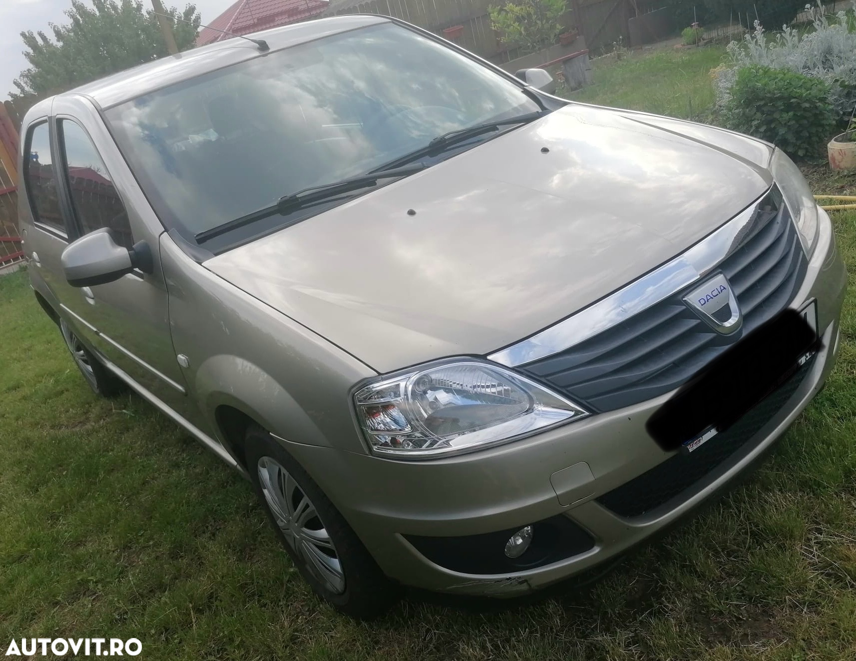 Dacia Logan 1.2 16V Laureate - 7