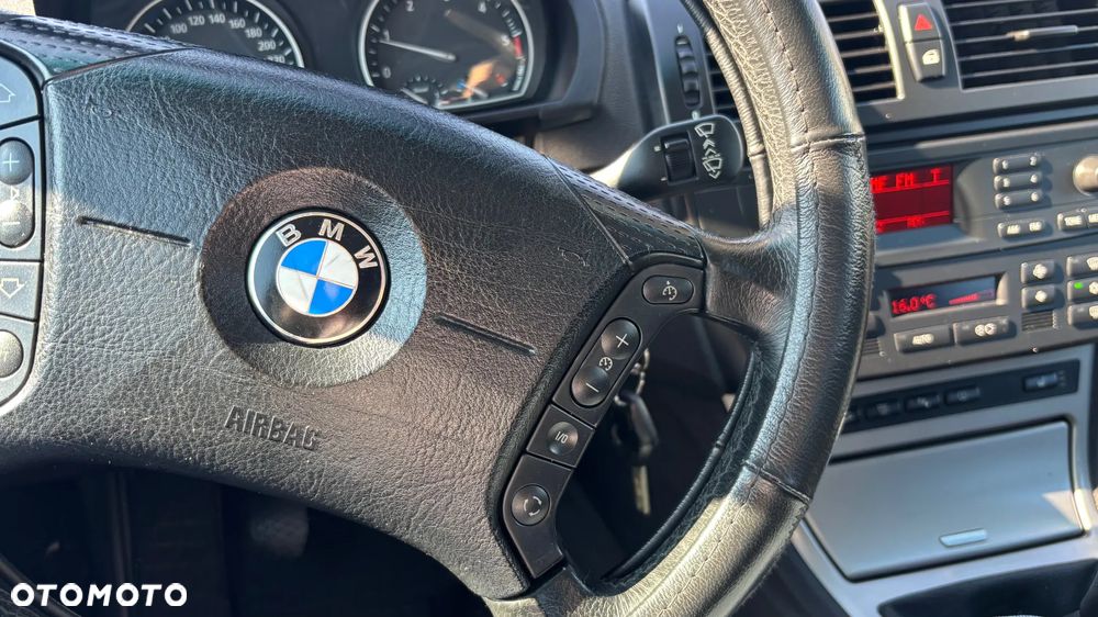 BMW X3 2.0d - 19