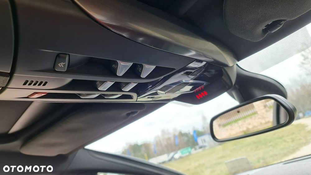 Citroën DS5 2.0 Hybrid4 SportChic - 22