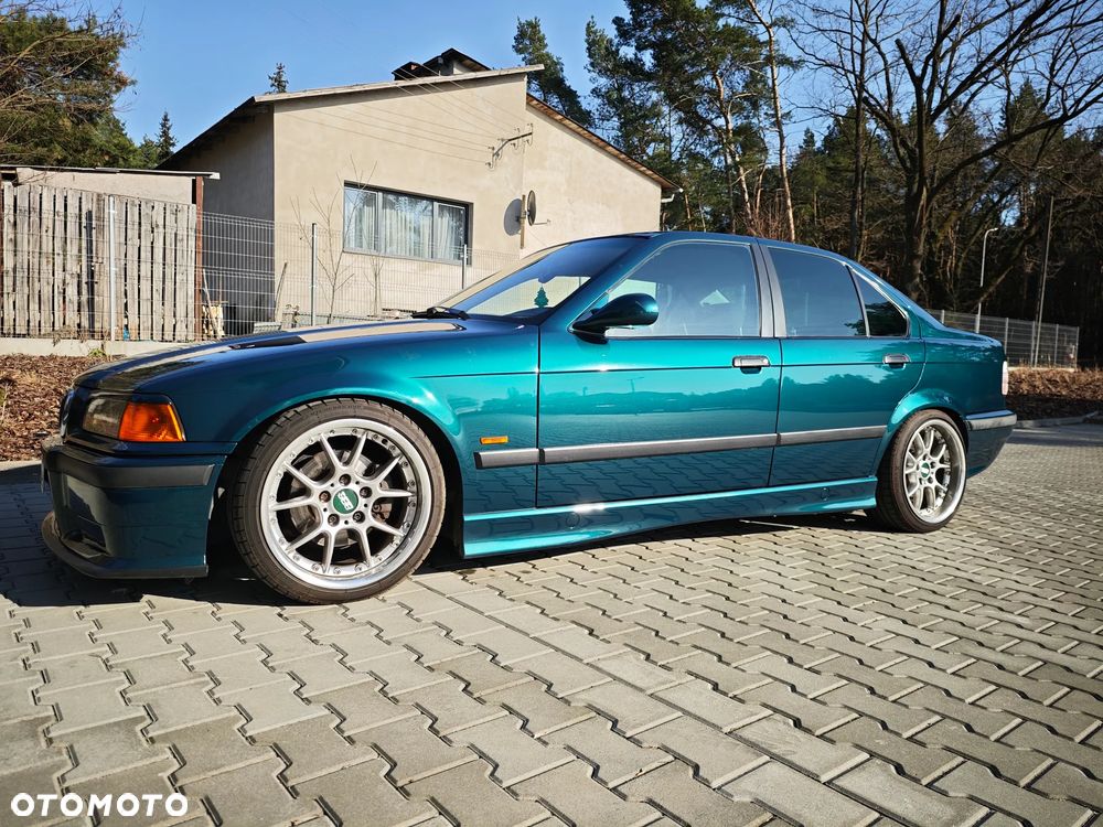BMW Seria 3 - 1