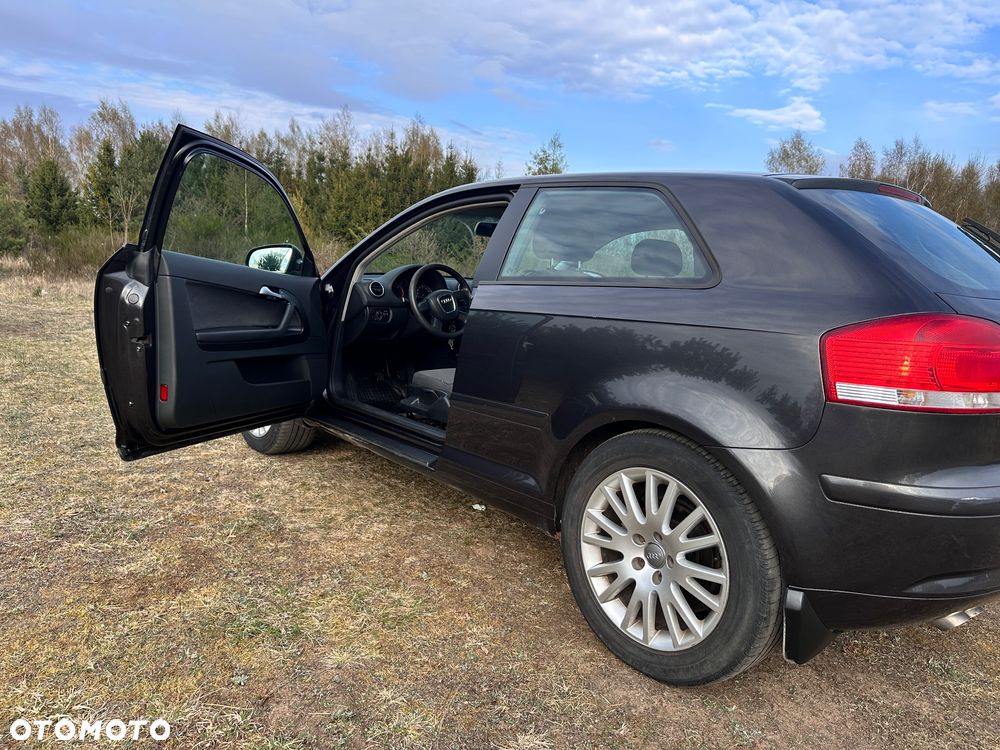 Audi A3 3-drzwiowe 1.9 TDI DPF e - 12