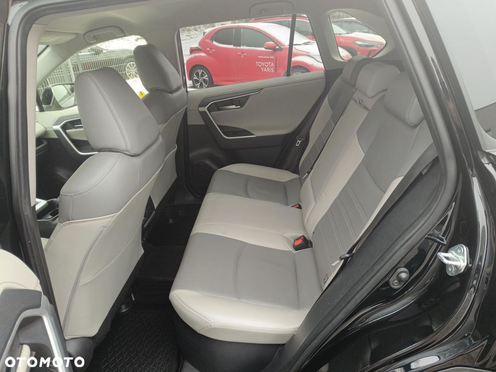 Toyota RAV4 2.5 Hybrid Executive 4x2 - 24