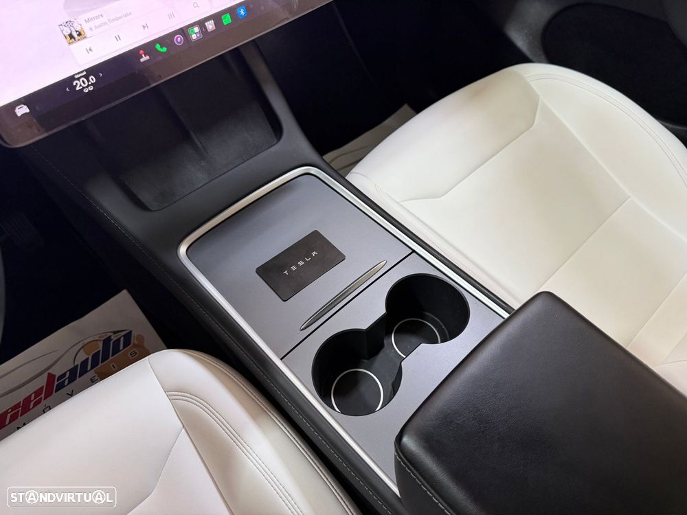 Tesla Model Y Tração Traseira - 36