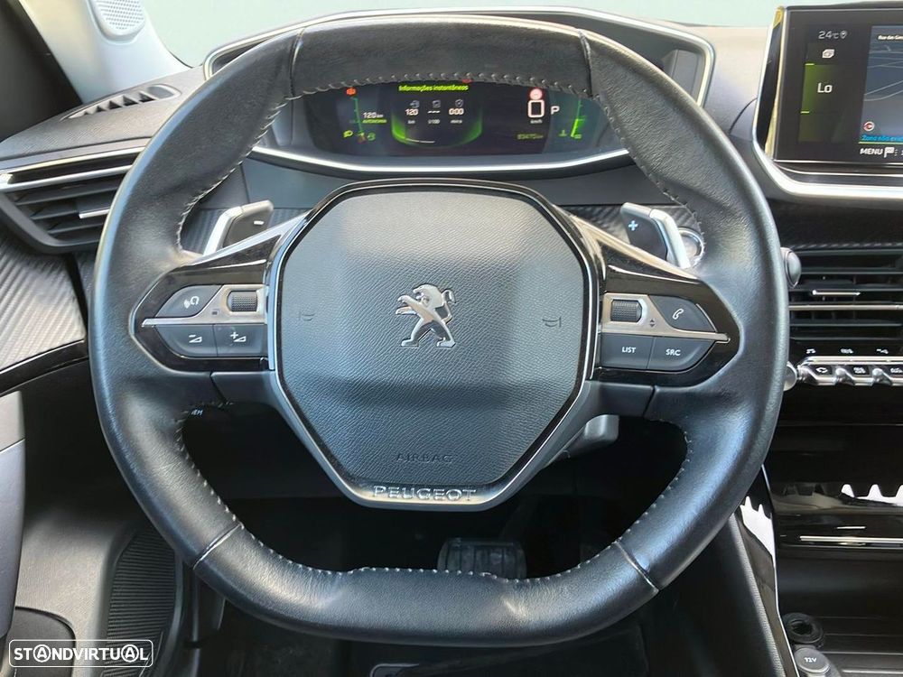Peugeot 2008 1.5 BlueHDi Allure EAT8 - 13