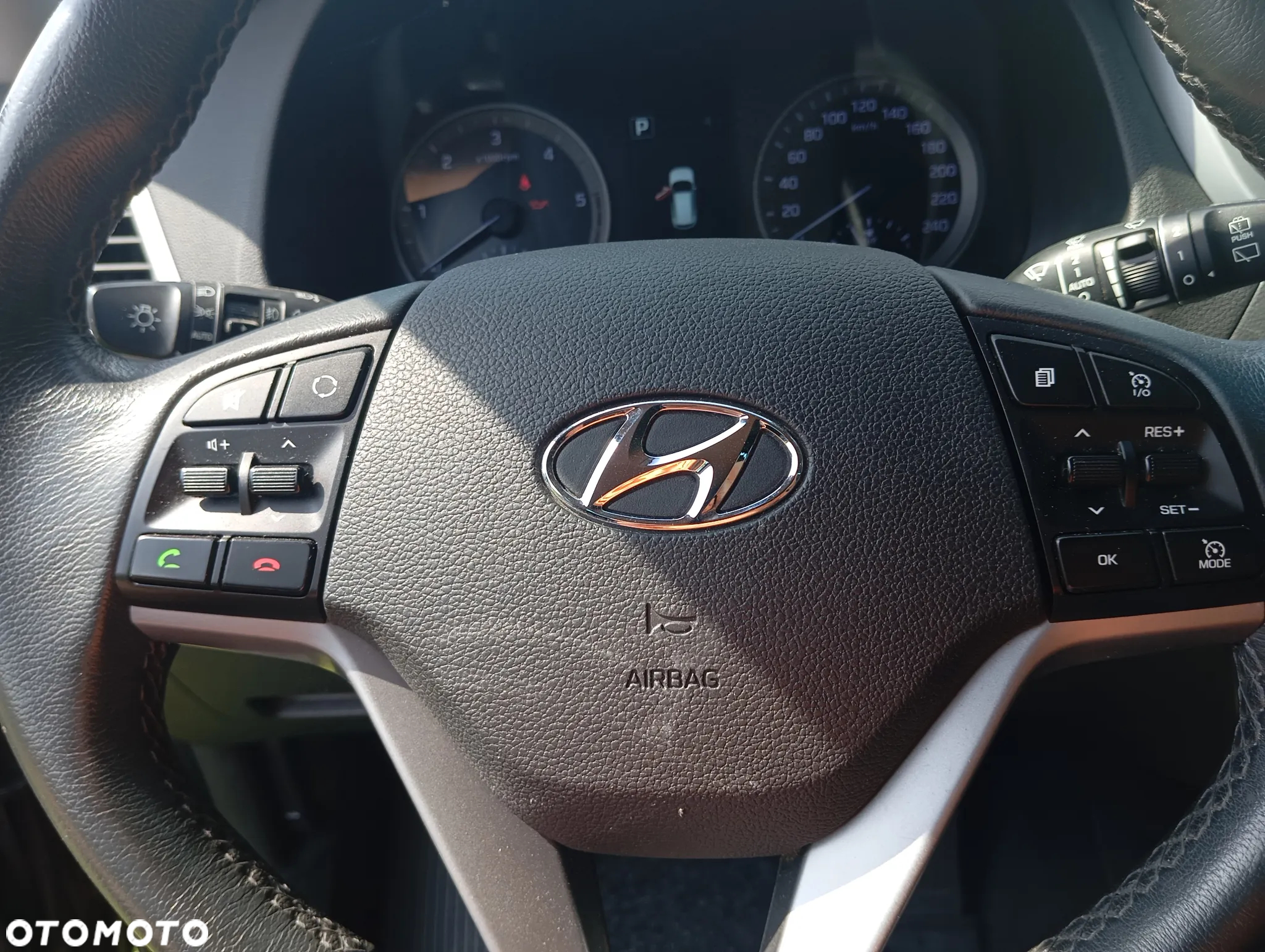 Hyundai Tucson 2.0 CRDi 4WD Automatik Premium - 9
