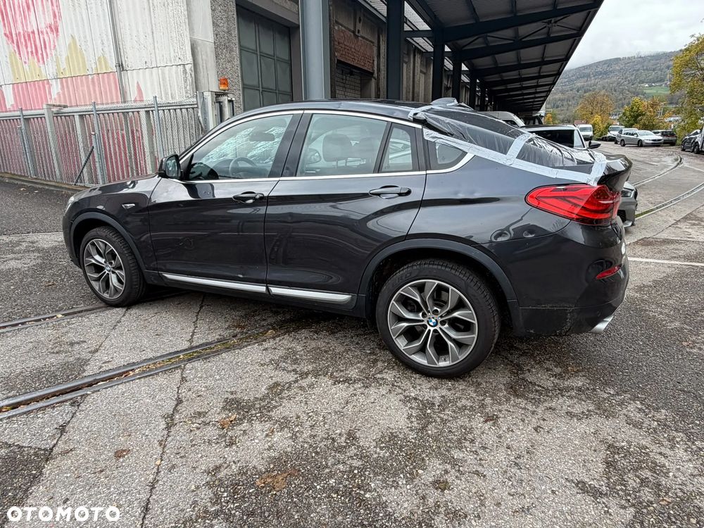 BMW X4 xDrive20d xLine - 6