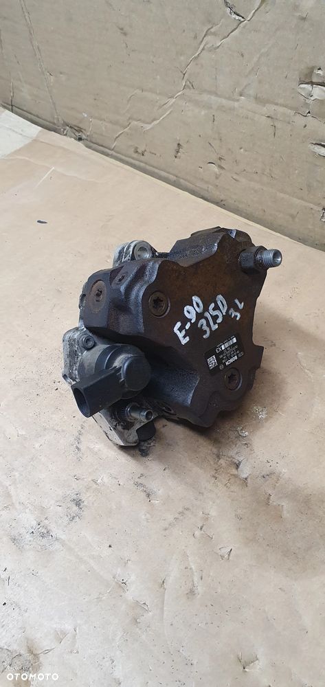 Pompa wtryskowa paliwa BMW 3 E90 7798333 - 2