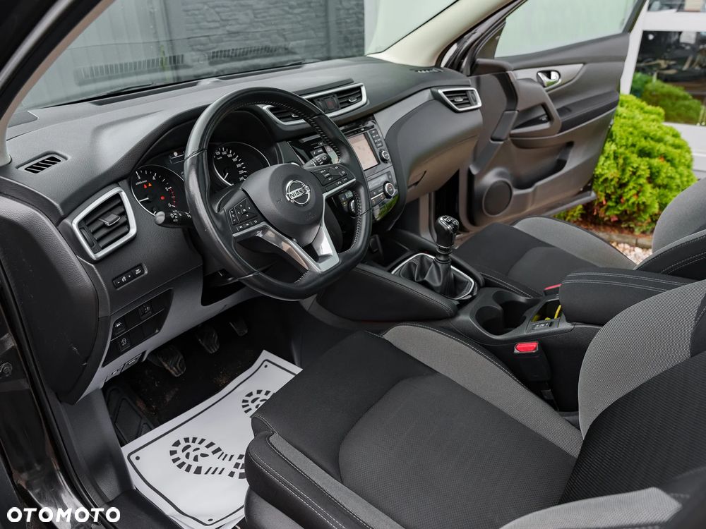 Nissan Qashqai 1.5 dCi N-Connecta EU6 - 19