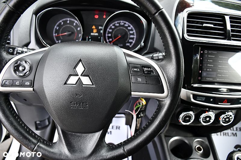 Mitsubishi ASX 1.6 2WD Diamant Edition - 17