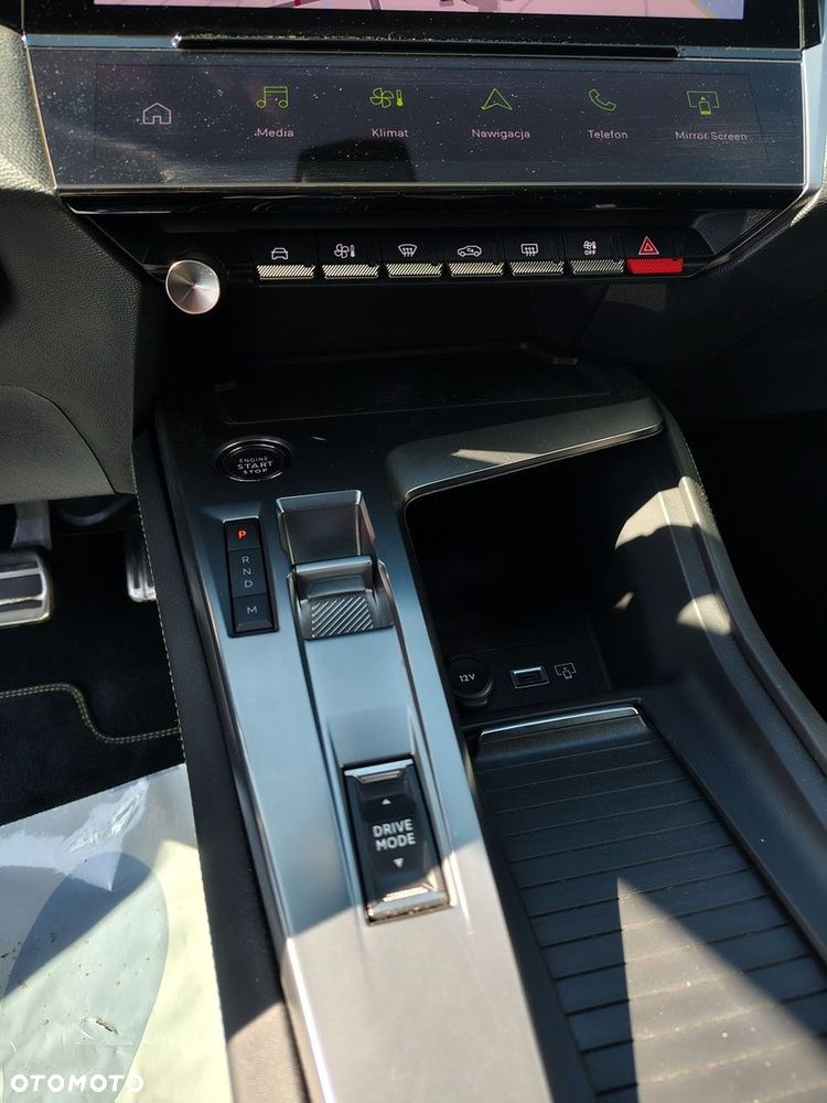 Peugeot 408 1.2 PureTech GT S&S EAT8 - 22