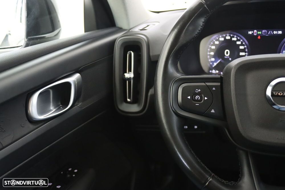 Volvo XC 40 1.5 T4 PHEV Essential - 18