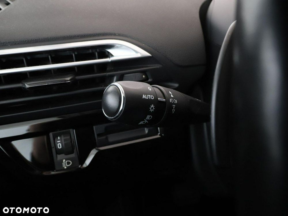 Citroën C4 Grand Picasso 2.0 BlueHDi Shine S&S EAT6 - 35