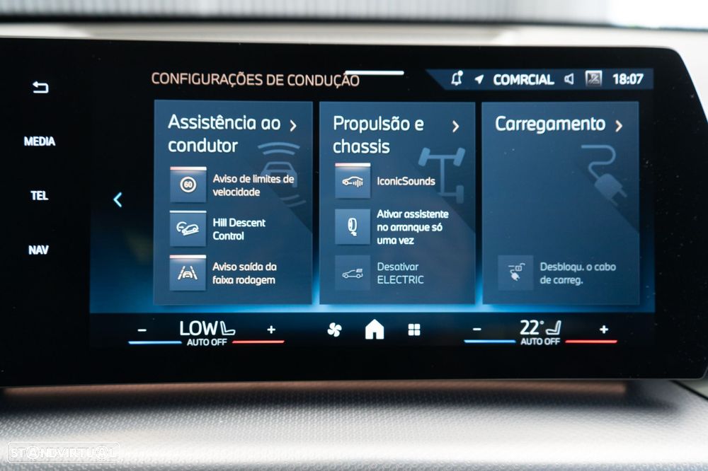 BMW X1 xDrive25e Pack Desportivo M - 24