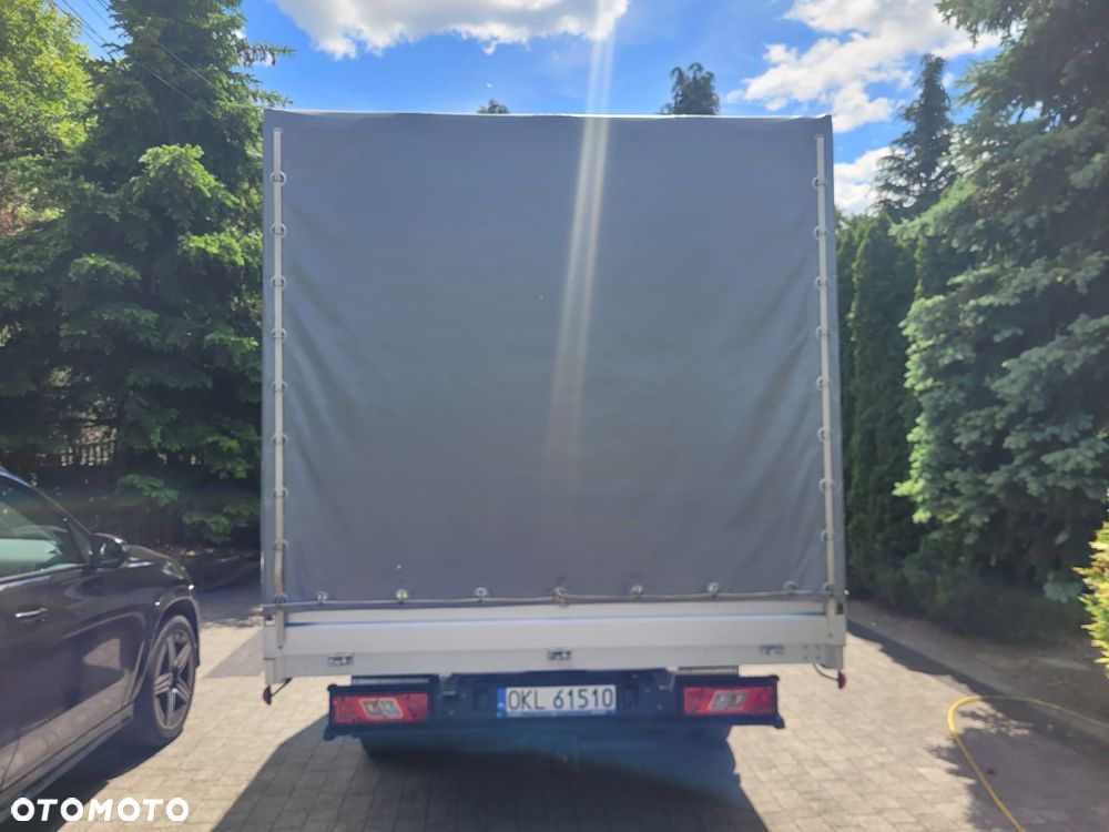 Ford Transit - 9