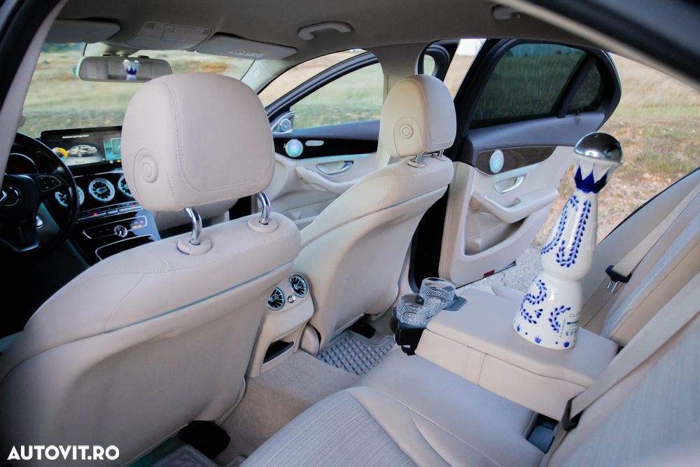Mercedes-Benz C 220 d 4Matic 9G-TRONIC AMG Line - 16